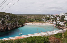 ep cala en porter en alaior menorca