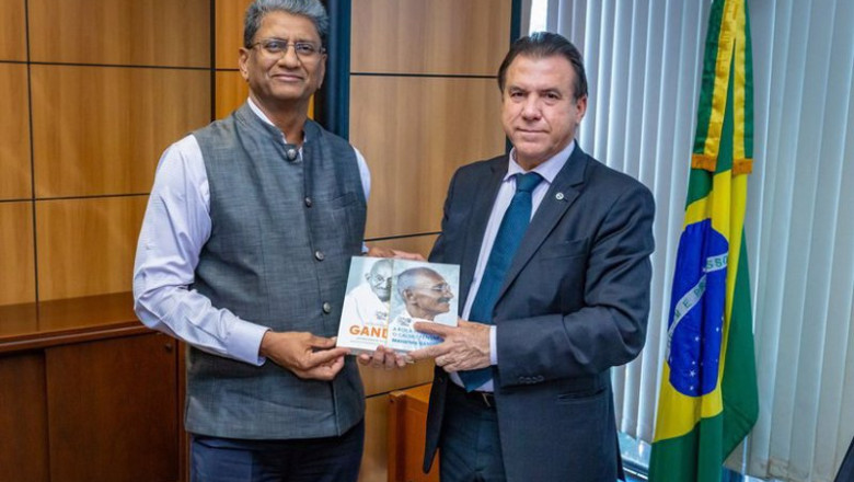 ep el ministro de trabajo y empleo de brasil luiz marinho y el embajador de la india en brasil ep el ministro de trabajo y empleo de brasil luiz marinho y el embajador de la india en brasil
