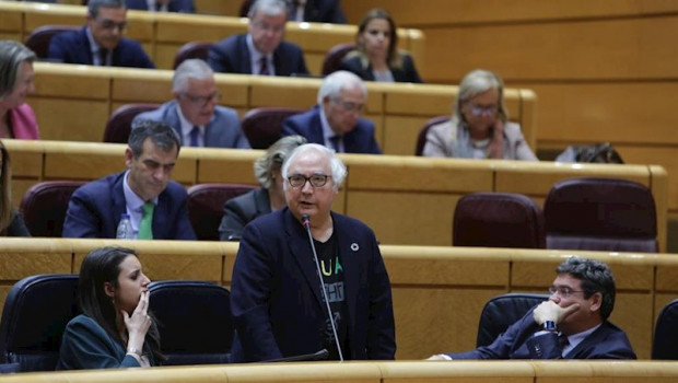 ep el ministro de universidades manuel castells en el senado