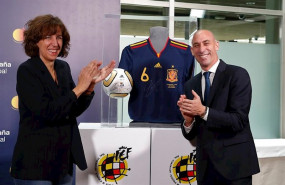 ep irene lozano y luis rubiales suscriben un convenio de colaboracion para potenciar la reputacion