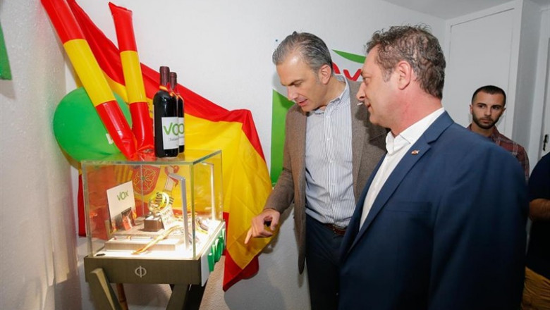 ep javier ortega-smith vox inaugura la sede del partido en la calle jose manuel de villena de