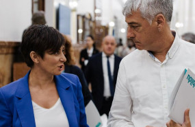 ep la ministra de vivienda isabel rodriguez y el diputado de eh bildu oskar matute durante un pleno