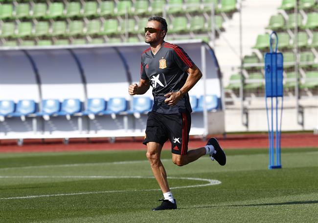 ep luis enrique entrenandola seleccion