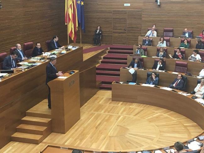 Puig en la tribuna de las Corts | TWITTER SOCIALISTES VALENCIANES ep puigla tribunalas corts 20171026114315