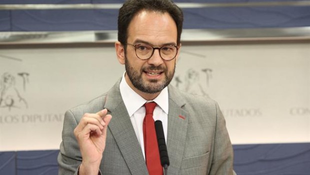 ep ruedaprensacongresoantonio hernando