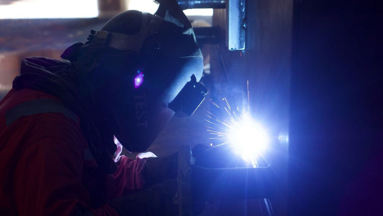 1627986750 welder 29647521280