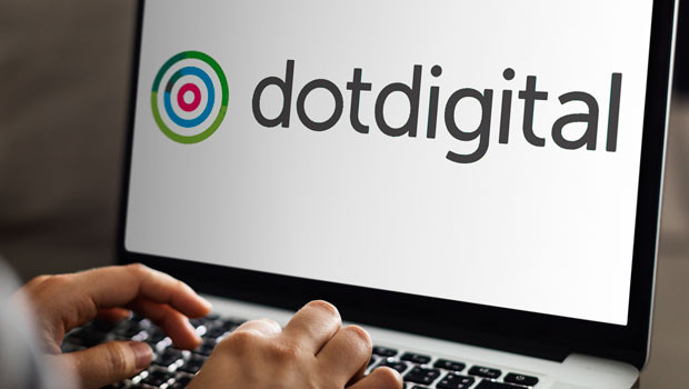 dl dotdigital objectif dot marketing numérique gestion de la relation client crm engagement logiciel La technologie logo