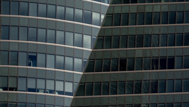 ep archivo   edificio de oficinas en el cuatro torres business area