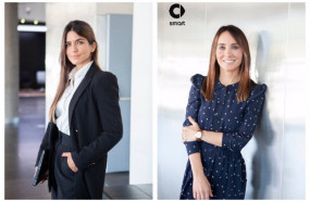 ep archivo   flavia moreno barbera izq directora de marketing de smart espana y amalia pellico der