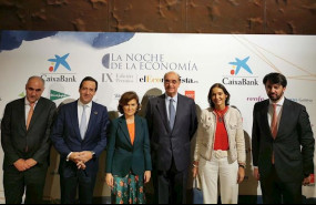 ep carmen calvo en la gala de la noche de la economia en la que se entregan los ix premios el