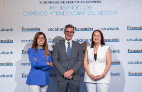 ep de izquierda a derecha la ceo en funciones de cecabank ainhoa jauregui el presidente de la cnmv