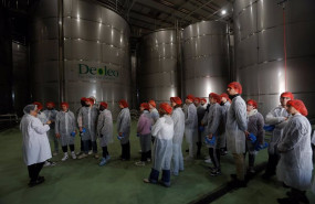 ep deoleo y fundacion cruzcampo forman a jovenes hosteleros