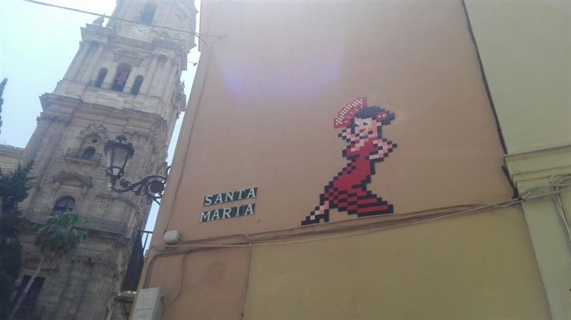 ep gitana artista invader malaga palacio episcopal