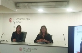 ep la directora general de salud publica maria antnia font y la consellera de salud patricia gomez
