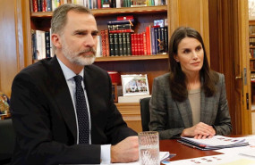 ep los reyes felipe vi y letizia se reunen por videoconferencia con los embajadores honorarios de la