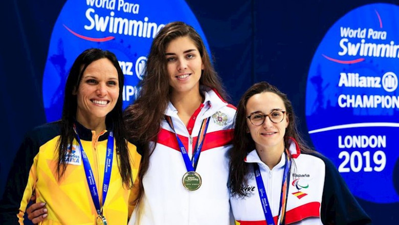 ep maria delgado dcha en un podio del campeonato del mundo de natacion paralimpica ep maria delgado dcha en un podio del campeonato del mundo de natacion paralimpica