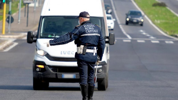 ep policia en italia durante la crisis del coronavirus ep policia en italia durante la crisis del coronavirus