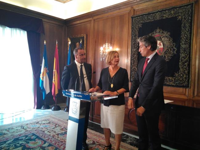 Reunión entre alcaldesa, consejero y ministro en Avilés | EUROPA PRESS ep reunionalcaldesa consejeroministroaviles