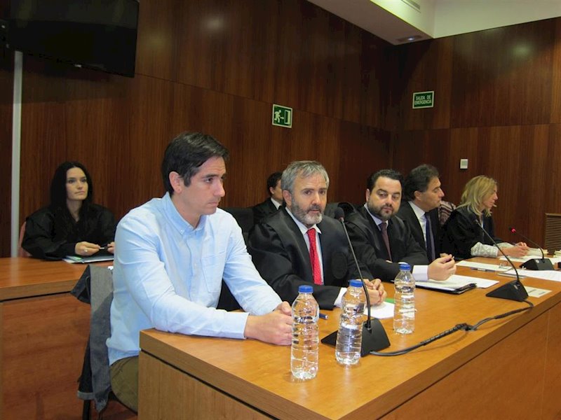 ep rodrigo lanza su abogado y a continuacion la acusacion