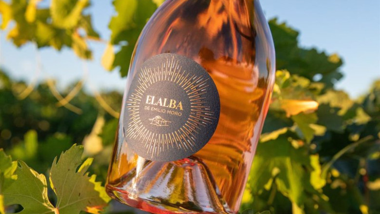 ep una de las botellas del rosado elalba de emilio moro ep una de las botellas del rosado elalba de emilio moro