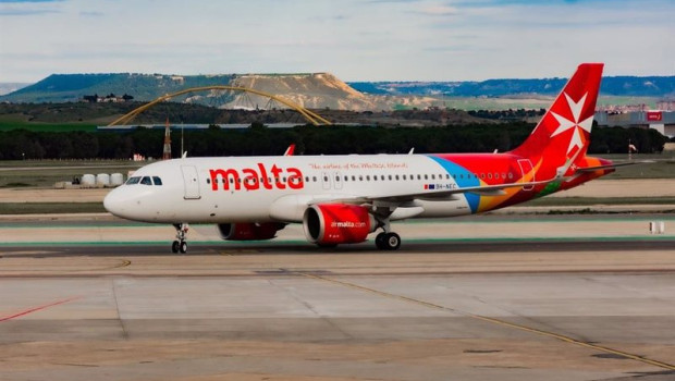 ep archivo   avion de air malta