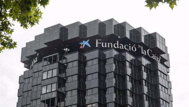 ep archivo fachada de una de las torres la caixa en barcelona ep archivo fachada de una de las torres la caixa en barcelona