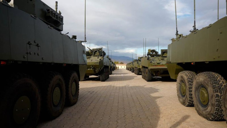 ep archivo   imagen de los primeros vehiculos 8x8 dragon del ejercito de tierra a 16 de enero de