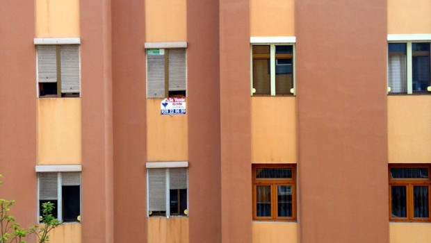ep archivo   un edificio de las palmas de gran canaria con una vivienda en venta