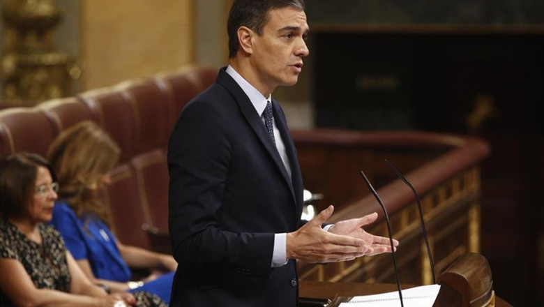 El candidato socialista a la Presidencia del Gobierno, Pedro Sánchez, interviene durante la segunda jornada de la sesión de investidura | EDUARDO PARRA / EUROPA PRESS ep candidato socialistala presidenciagobierno pedro sanchez interviene durantesegunda jornadala sesioninvestidura