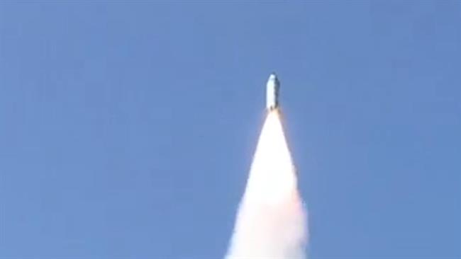 Corea del Norte dispara un misil y acusa a Estados Unidos de doble moral