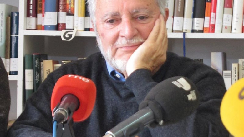 ep el historico dirigente de iu exalcalde de cordoba y fundador del fcsm julio anguita en una imagen