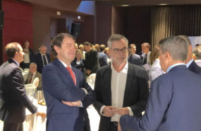 ep el secretario general de cs jose manuel villegas en el centro de la imagen con el presidente de