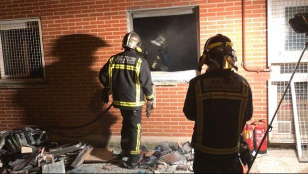 Fallece una mujer en un incendio en Alcobendas (Madrid) | 112 COMUNIDAD DE MADRID ep fallecemujerun incendioalcobendas madrid