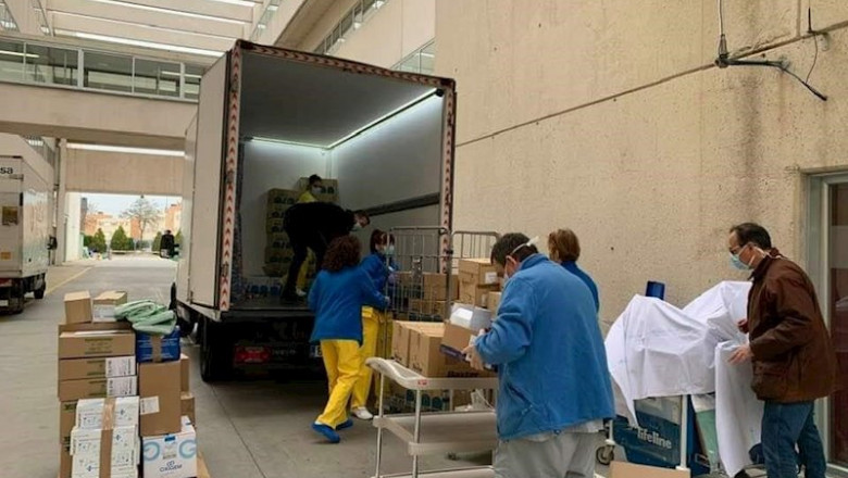 Imagen de los trabajos para acondicionar un hotel medicalizado que acogerá pacientes del Hospital de Fuenlabrada. | FUENLAENLUCHA HUF ep imagen de los trabajos para acondicionar un hotel medicalizado que acogera pacientes del hospital