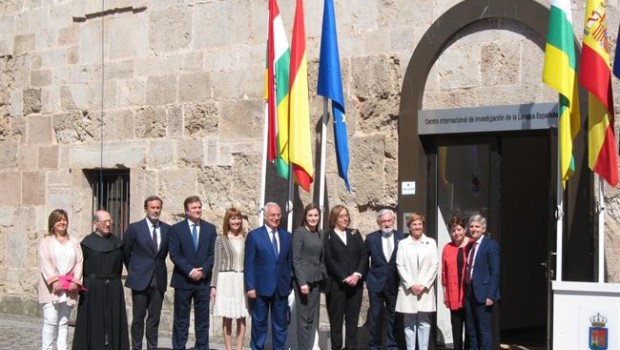 ep la reina letiziasan millanla cogolla en seminario lengua