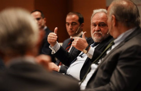 ep mesa redonda sobre en energia en la jornada organizada por europa press en bilbao