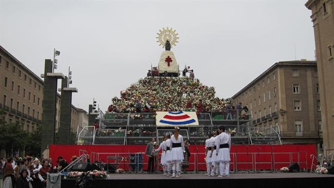 Ofrenda a la Virgen del Pilar de Zaragoza | EUROPA PRESS ep ofrendala virgenpilarzaragoza