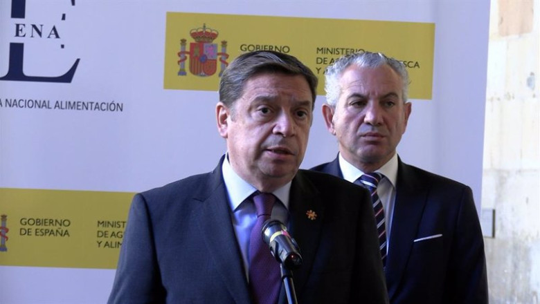 Planas (I) junto al delegado del Gobierno, Nicanor Sen. | EUROPA PRESS ep planas i junto al delegado del gobierno nicanor sen
