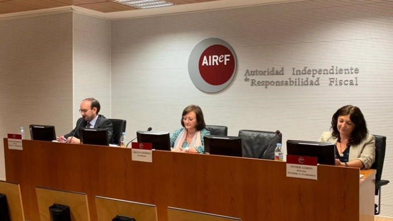 AIREF - Archivo ep rueda de prensa ofrecida este jueves por la presidenta de la airef cristina herrero
