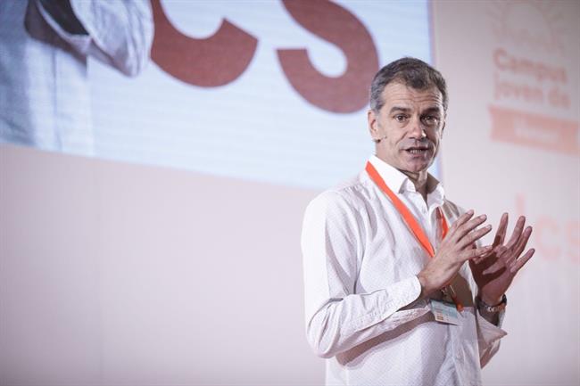 Toni Cantó en el Campus Joven de Cs en Alicante | CS ep toni canto encampus jovencsalicante