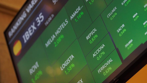 ep un panel del ibex 35 en el palacio de la bolsa a 13 de abril de 2023 en madrid espana las
