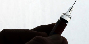 coronavirus-la-vaccination-en-france-demarre-dimanche