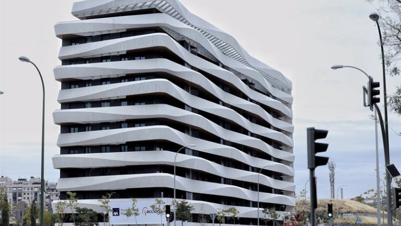 ep archivo   edificio de viviendas en construccion en madrid espana a 20 de octubre de 2020