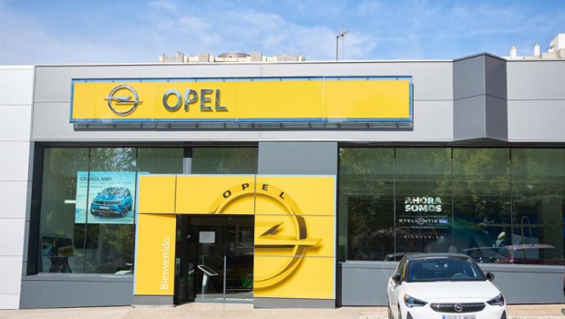 ep archivo   un concesionario de vehiculos