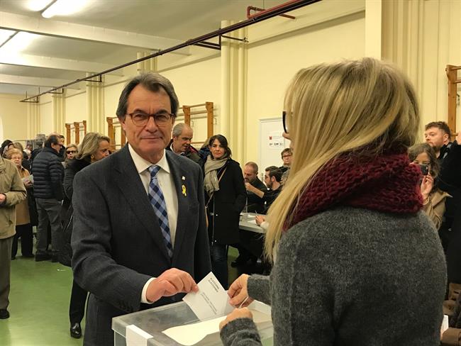 ep artur mas pdecat votalas elecciones catalanas 2017