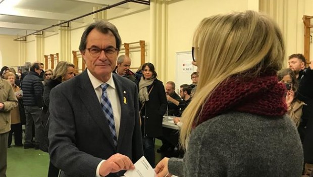 ep artur mas pdecat votalas elecciones catalanas 2017