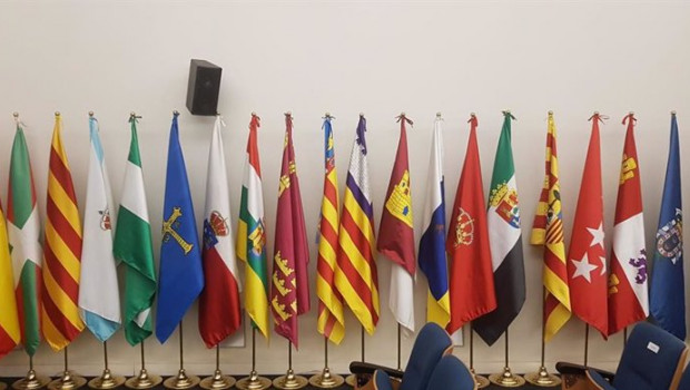 ep banderas de espana y las comunidades autonomas