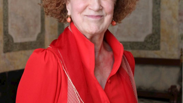 ep carmen iglesias directora de la real academia de historia