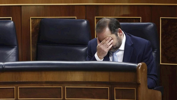 ep el ministro jose luis abalos en el banco azul del gobierno en el congreso