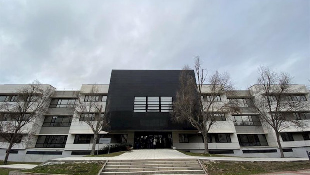 ep fachada exterior de uno de los edificio de la universidad rey juan carlos en el campus de